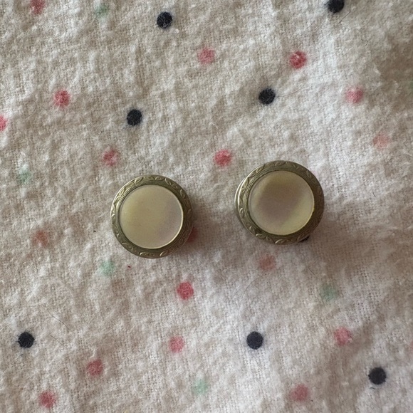 Antique mother of pearl snap cufflinks - Picture 4 of 8